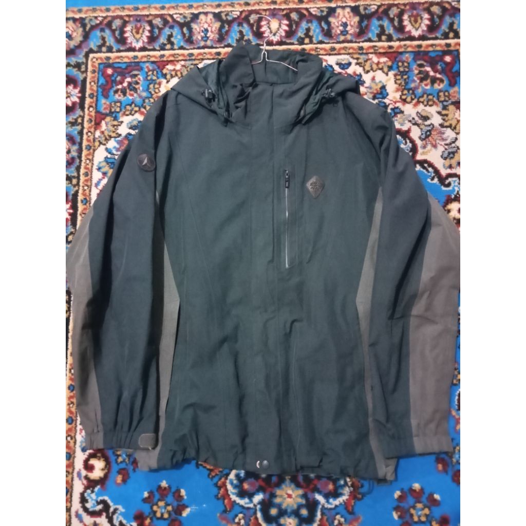 Jaket Goretex Kolon Sport