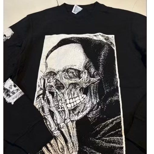 Long Sleeve art by Dave levi