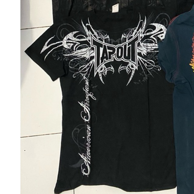 Tapout shirt