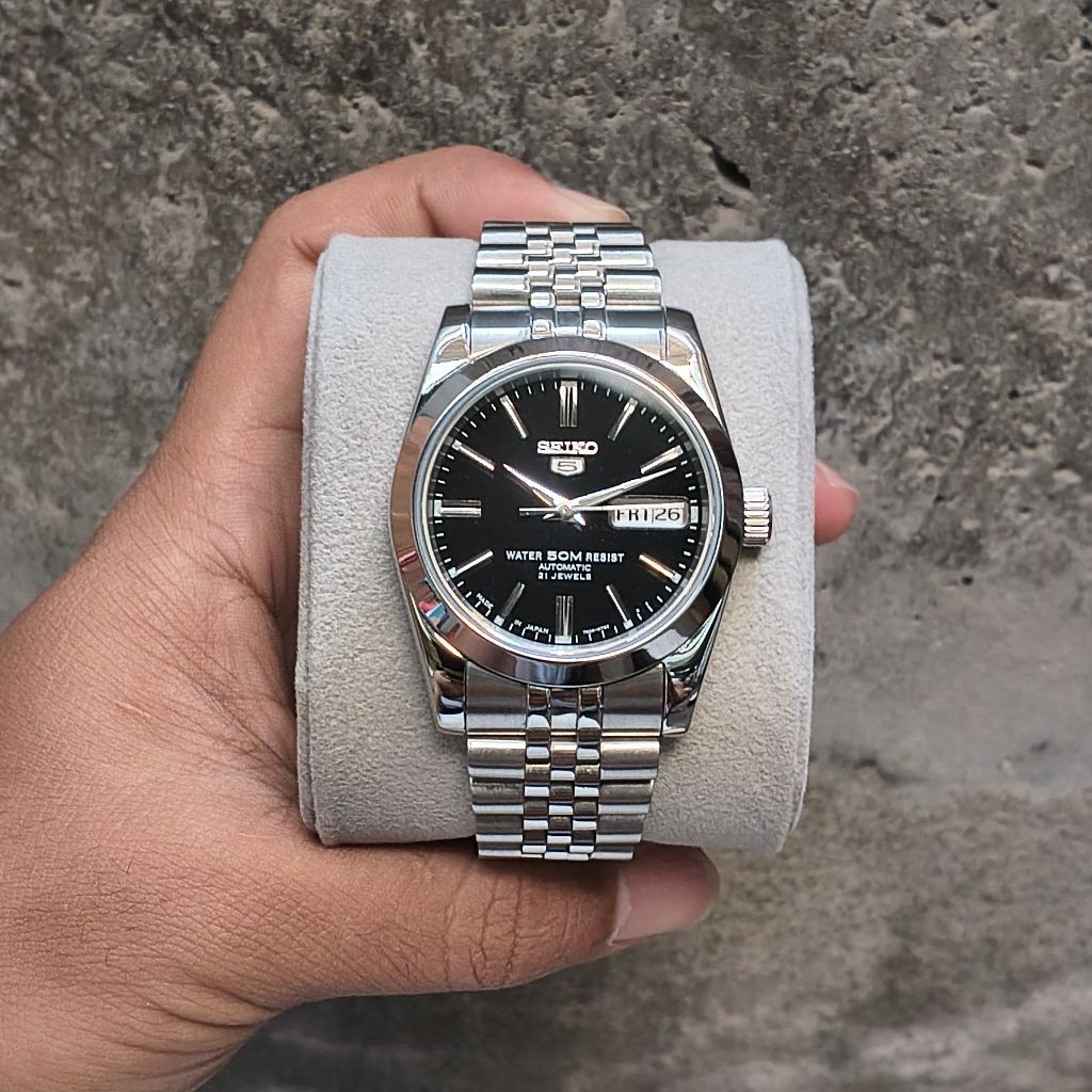 SEIKO 5 Upgrade Super Dress Watch