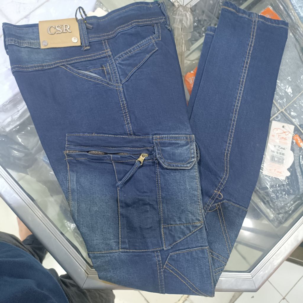 Celana Cargo Pria Levis bahan tebal anti pudar jaminan kualitas
