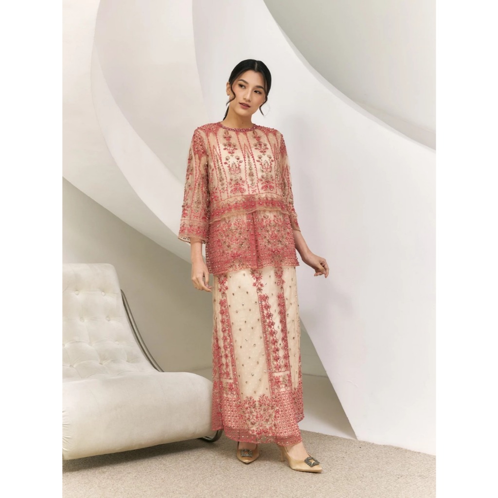 [RENT/SEWA] Luxxe Studio - Ganisha Set in Raspberry