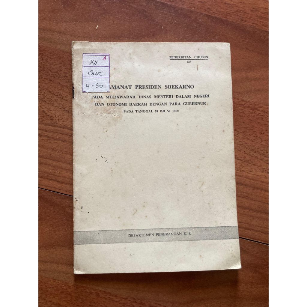 Buku pidato presiden Soekarno - amanat presiden Soekarno tahun 1960