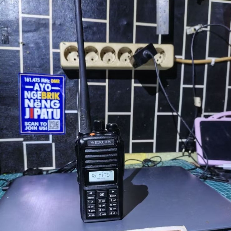 WEIRCOM WR808 VHF