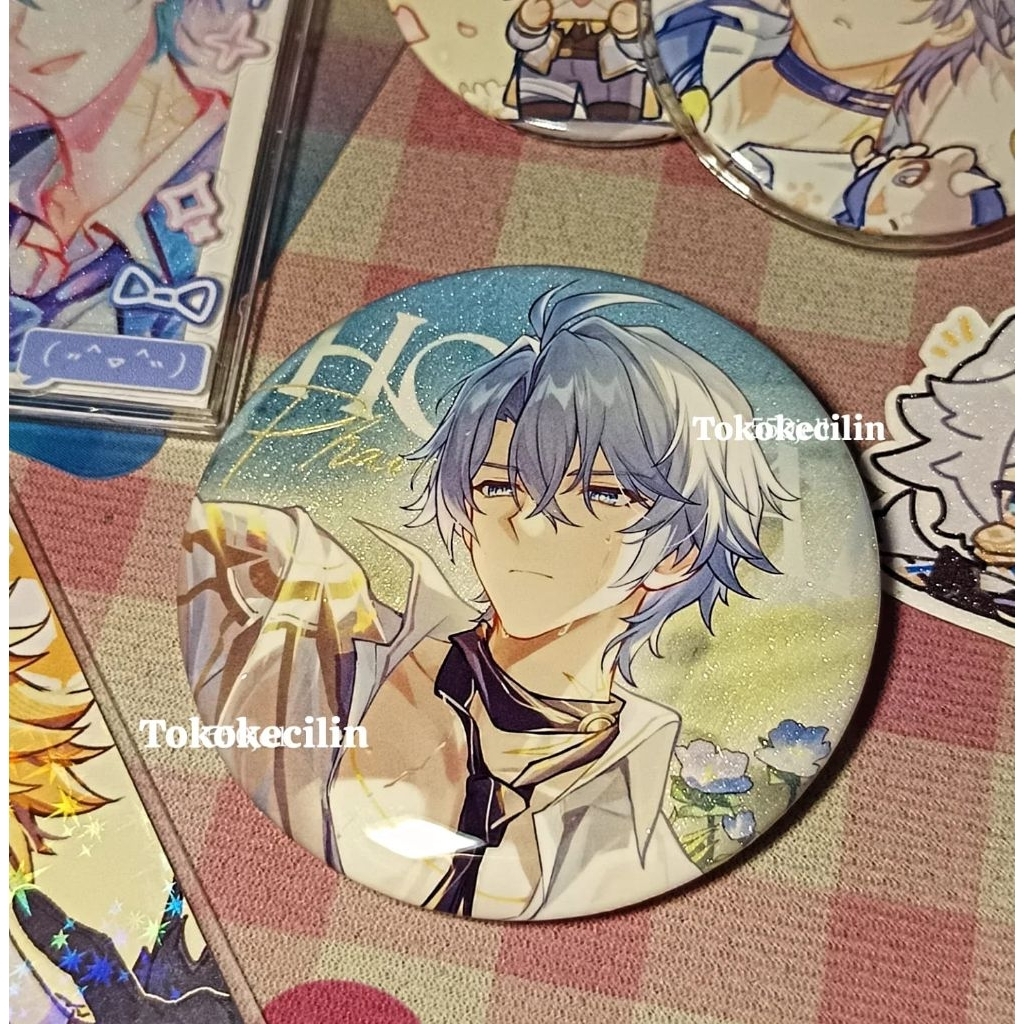 READY STOCK OFFICIAL Phainon splash art magazine series badge pin new