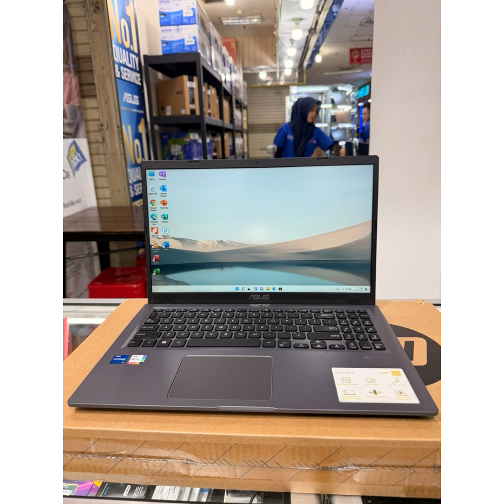 laptop leptop second Asus core i7 gen11 SSD 512 RAM 8GB 15 inc