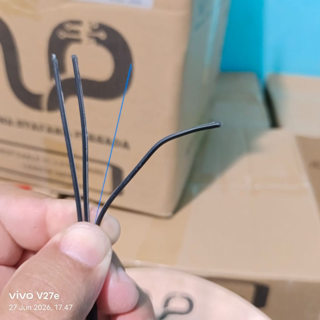 Dropcore 1 core 3 seling / kabel dorpcore 1 core 3 seling / dropwire fo