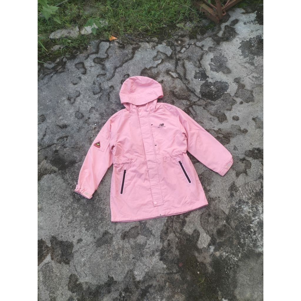 JACKET ANAK NEW BALANCE