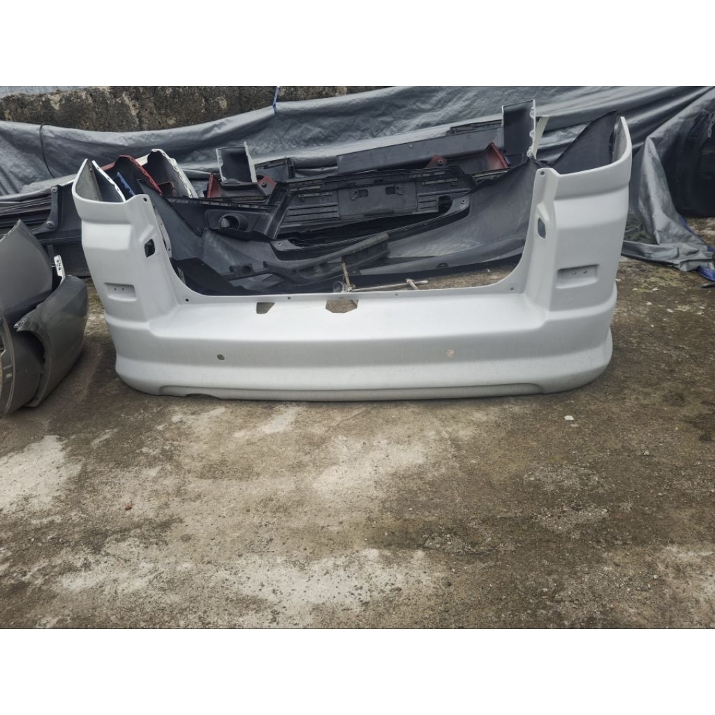 Bemper Belakang Apv Luxury Gen 1