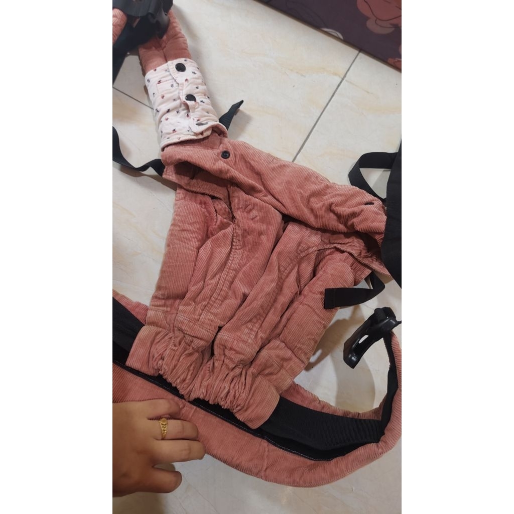 preloved gendongan ssc vam adventure