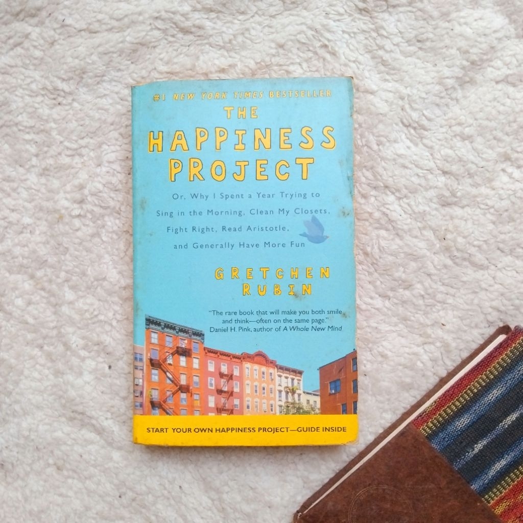 Buku memoar motivasi import The Happiness Project - Gretchen Rubin Bahasa Inggris seken ori