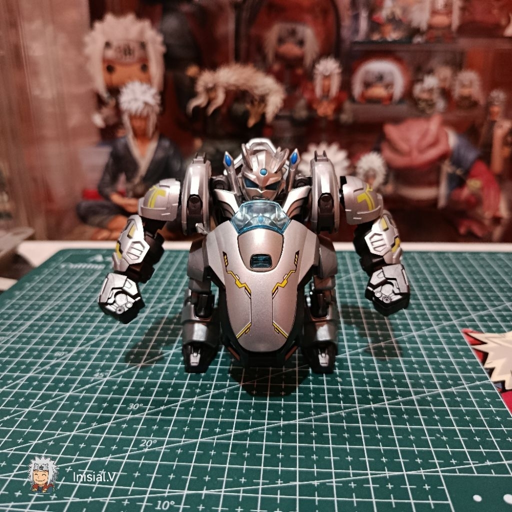 BLOKEES HERO INFINITY-SELECTED(BIB)