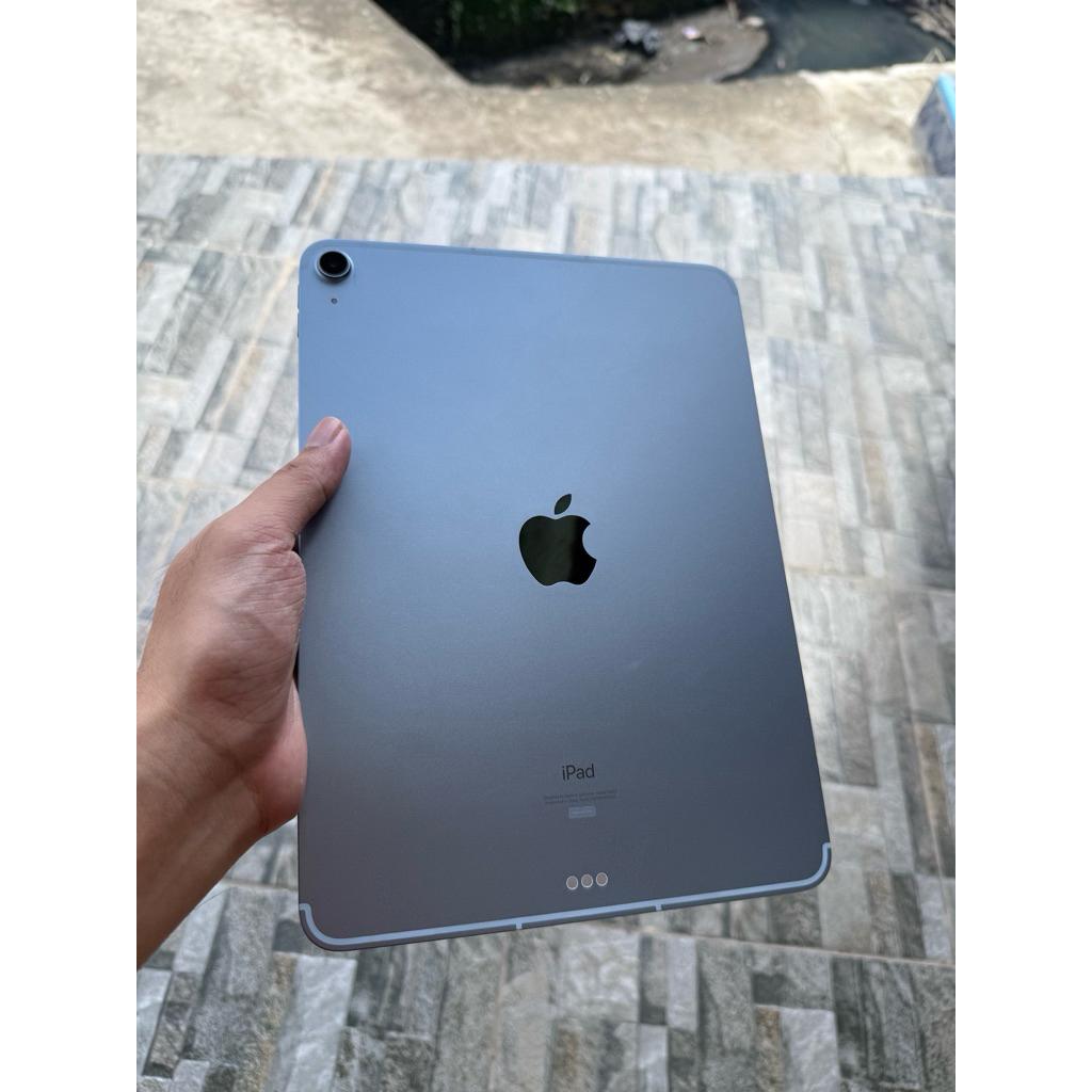 ipad Air 4 64gb ibox wifi + celluler bh 97 fullset bonus