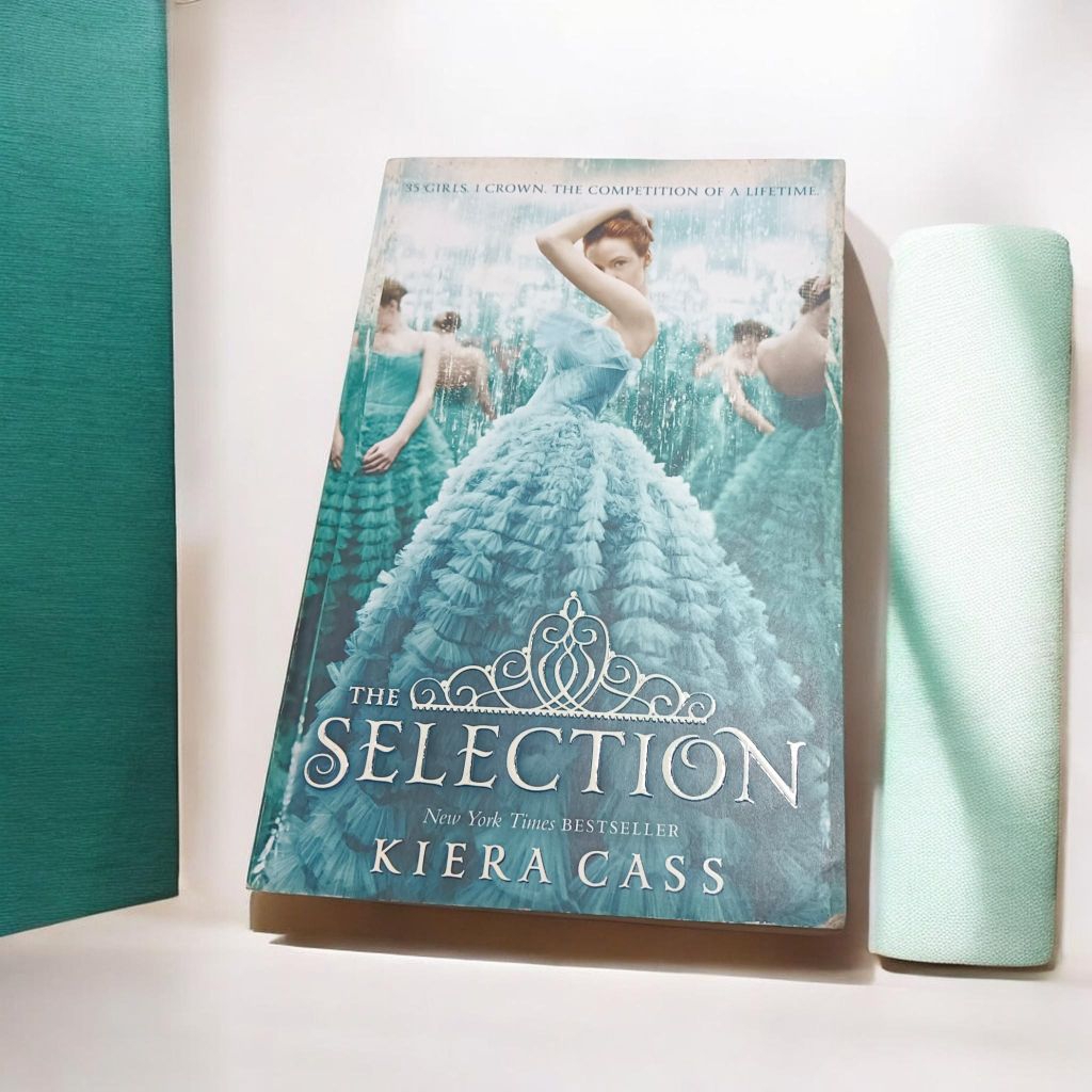 NOVEL INGGRIS THE SELECTION KIERA CASS