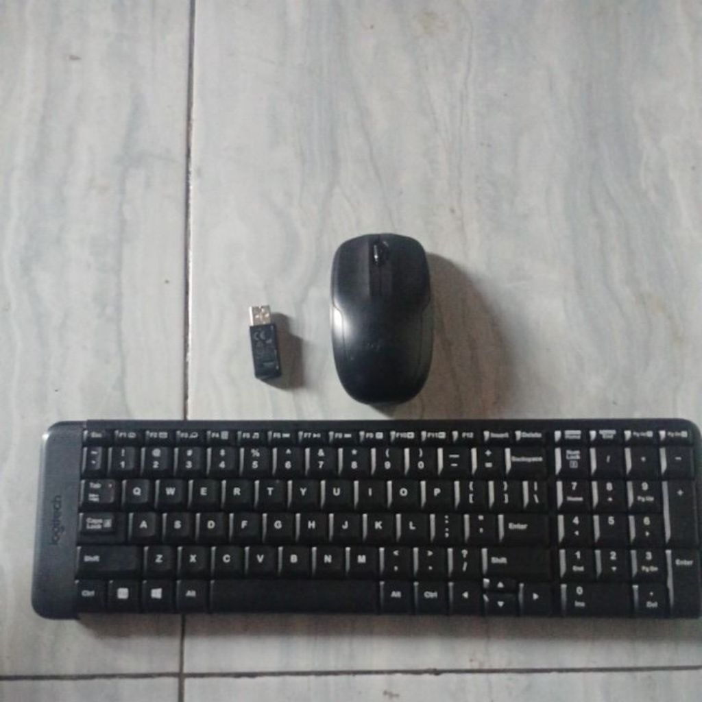 Keyboard mouse wireless bekas