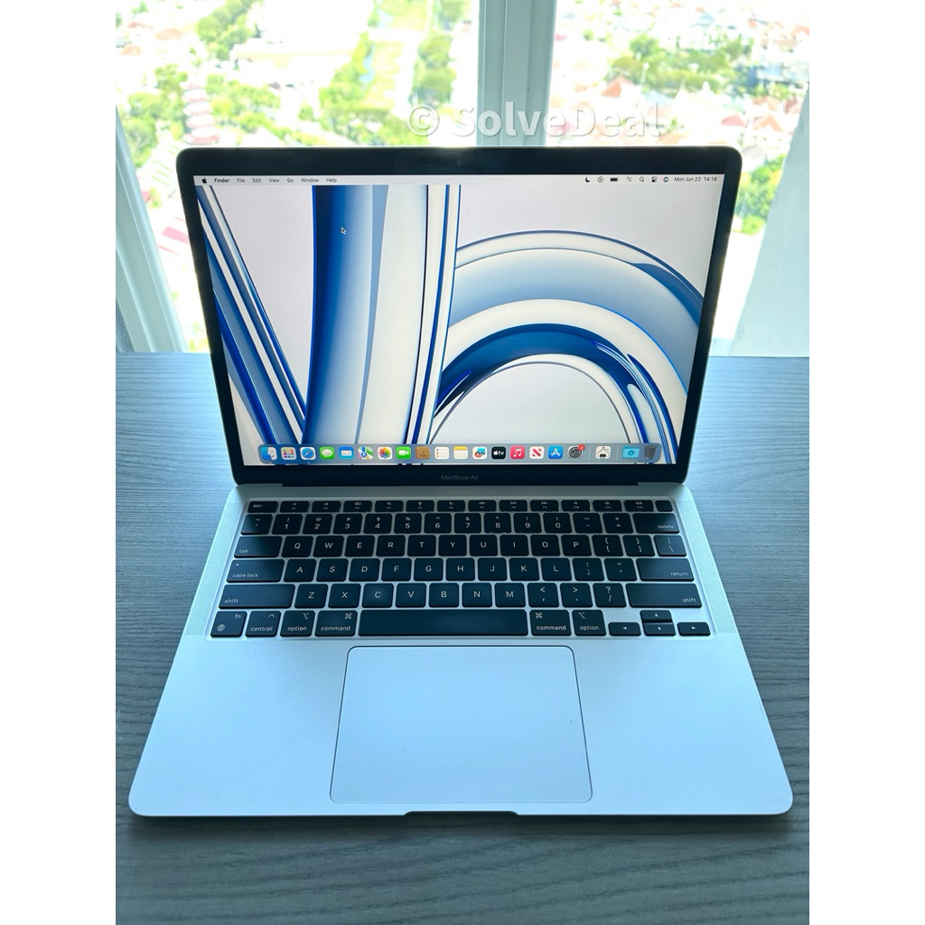Apple MacBook Air M1 Silver Mulus Baterai Awet Laptop MacBook