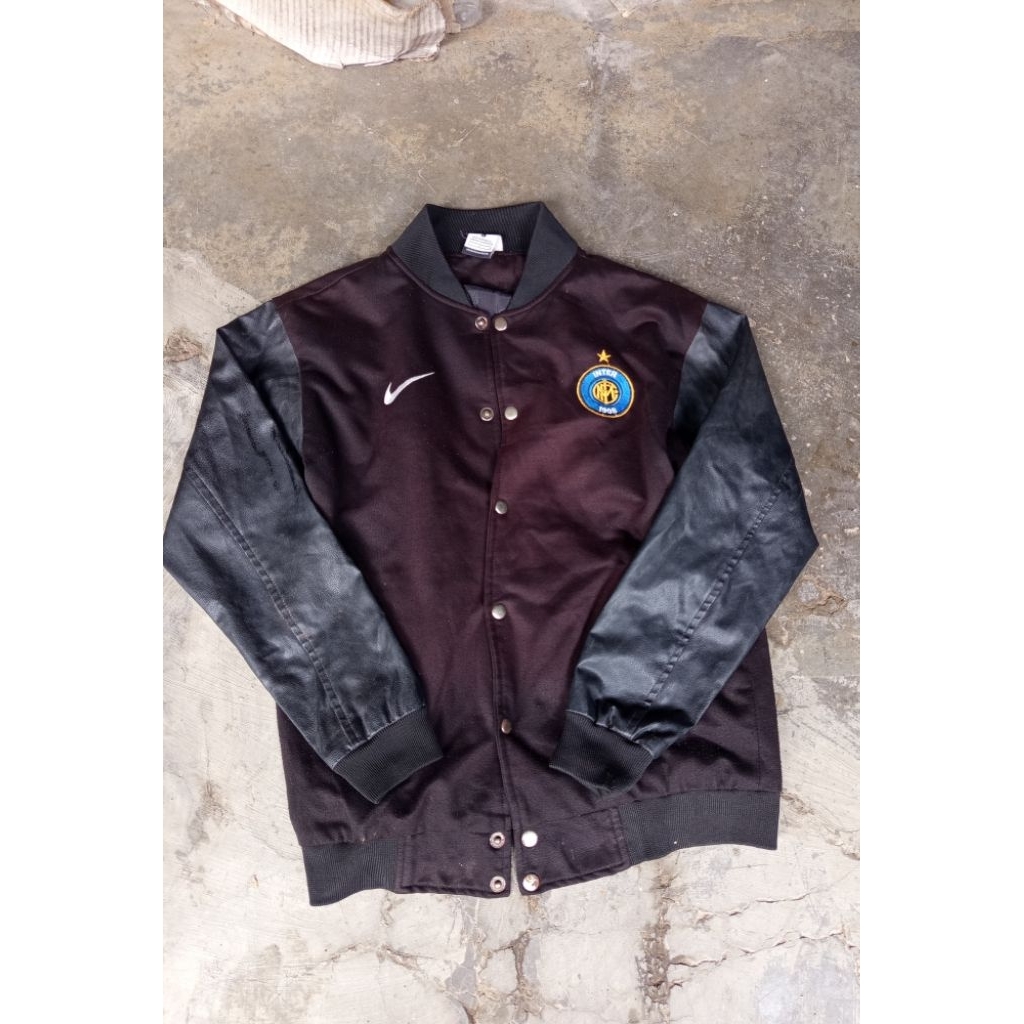 Jaket Varsity Inter Milan x Nike Black Leather Sleeve (Second/Preloved)