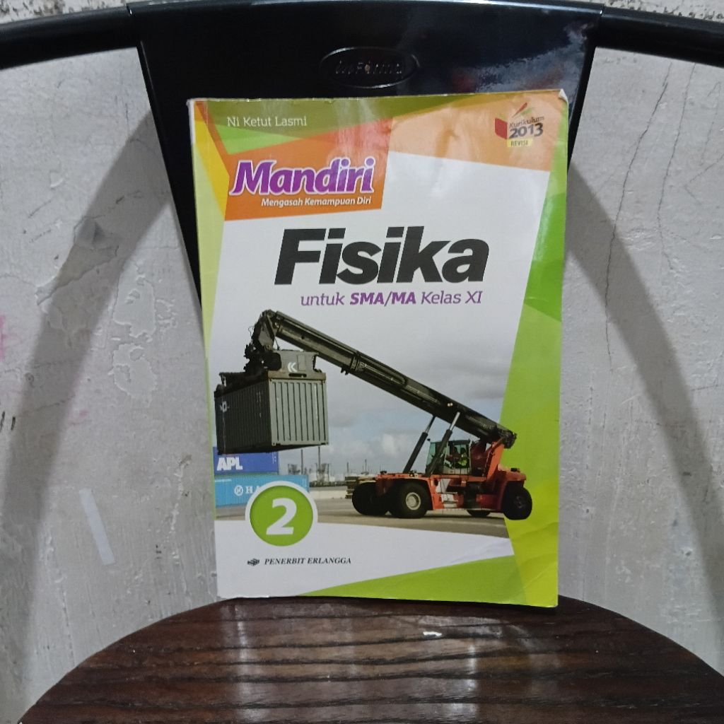 mandiri fisika kelas 11 .