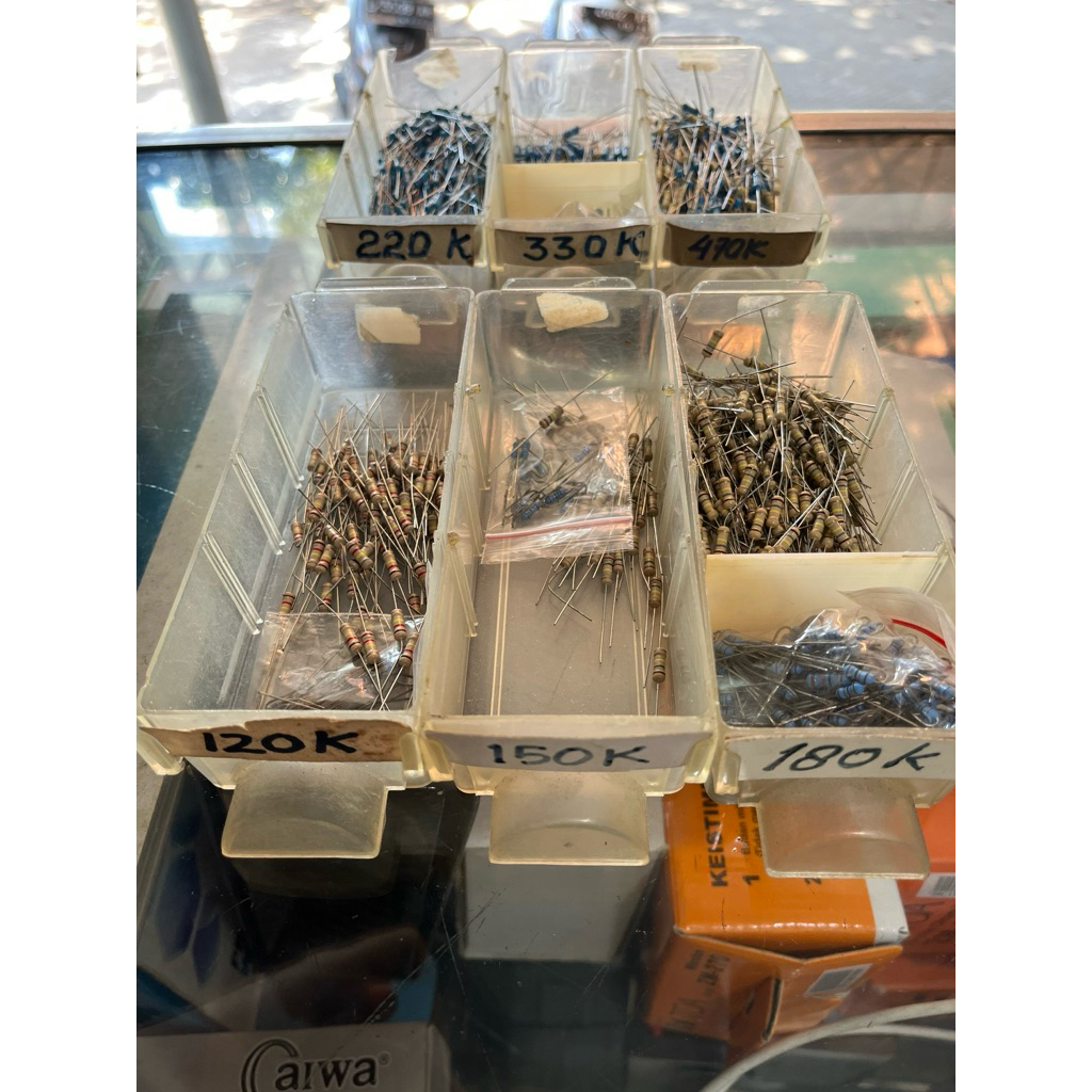 RESITOR FILM KARBON RESISTOR FILM LOGAM