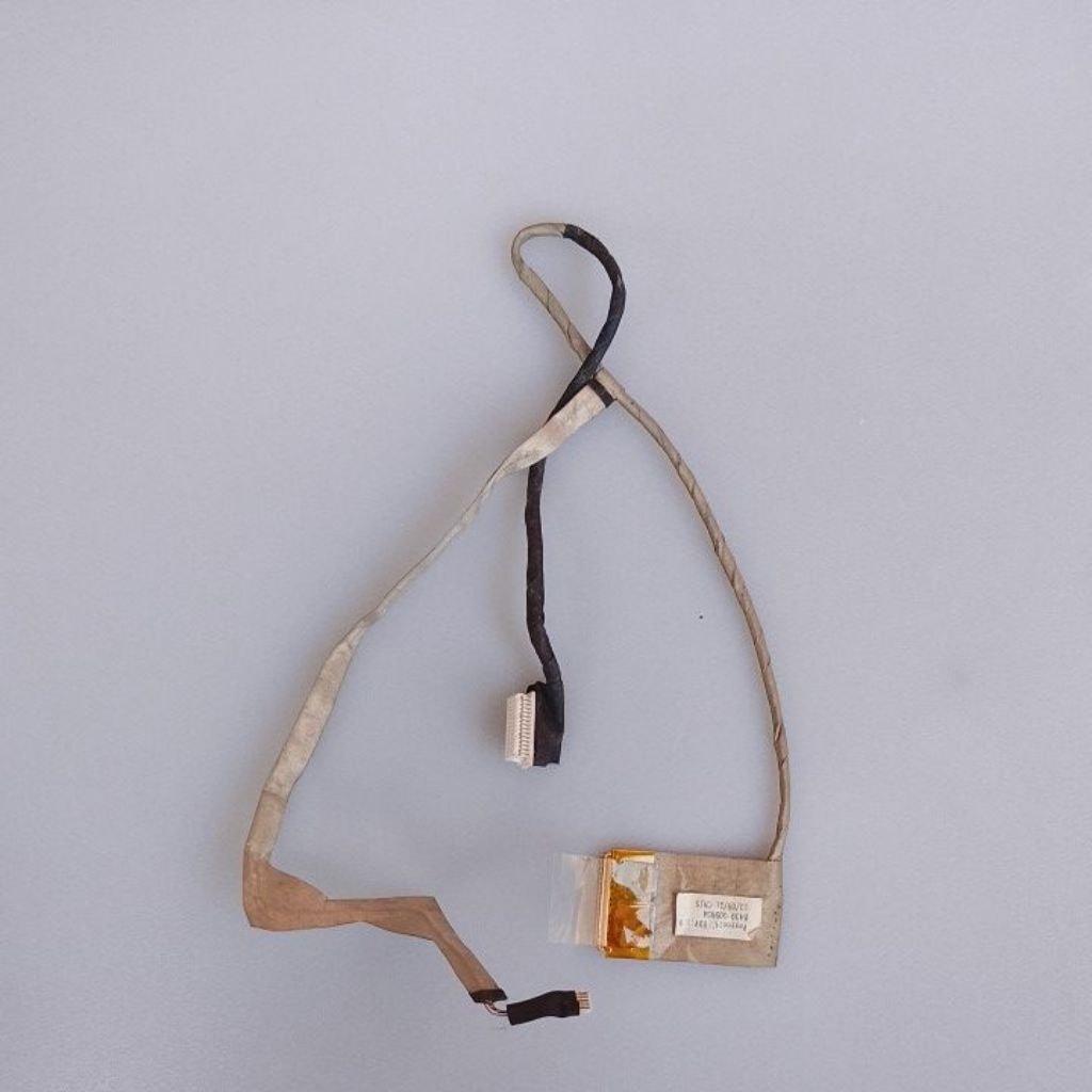 Fleksibel LCD Laptop Samsung PN-RF411