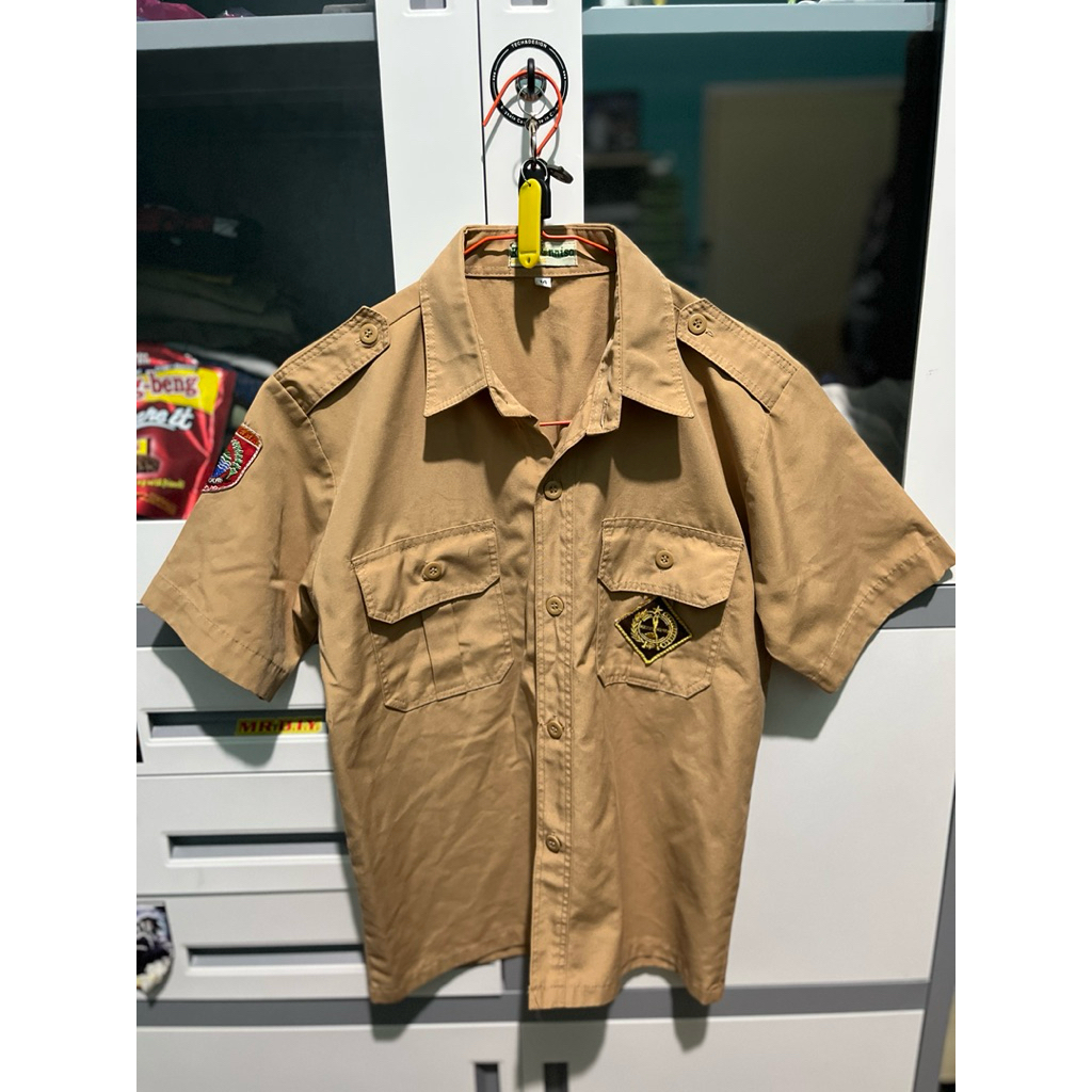 baju pramuka preloved