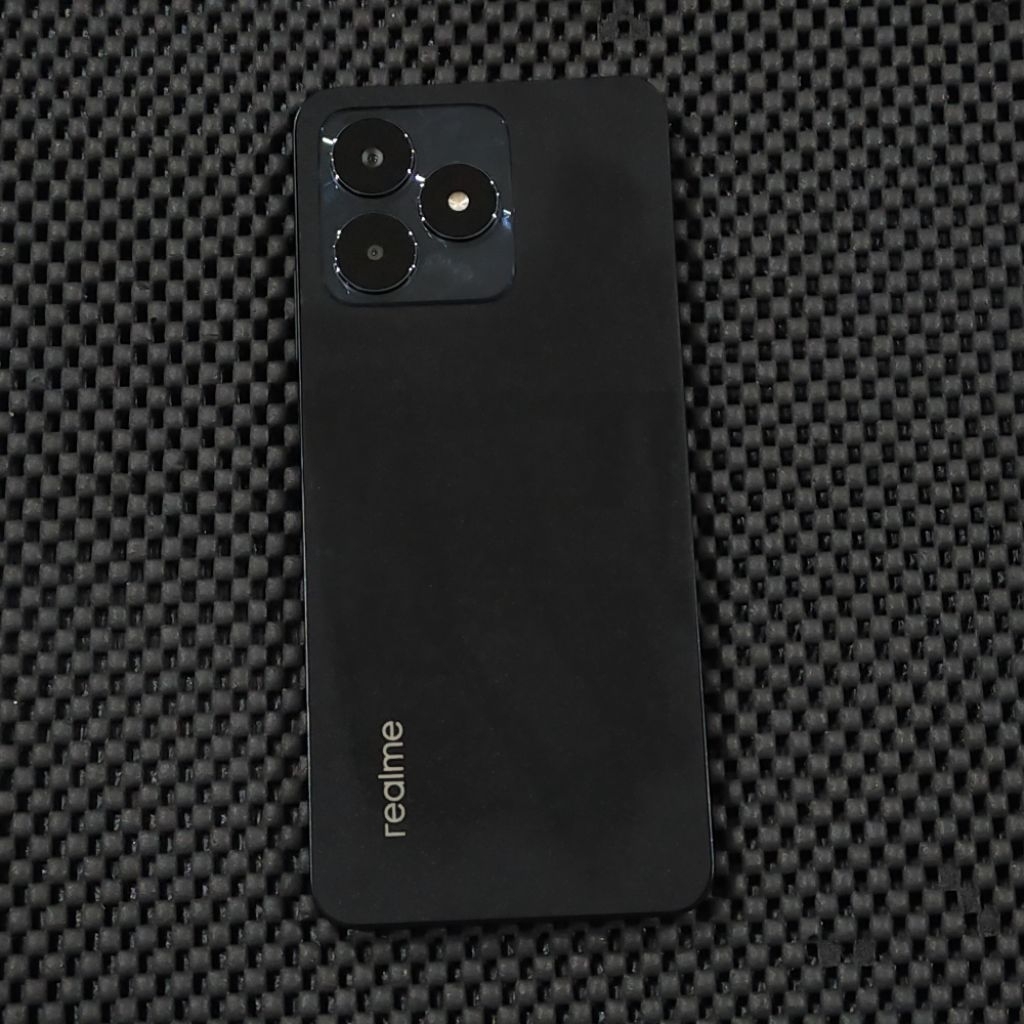 Realme C53 6/128 GB Ex Garansi Resmi Indonesia Second Original (Baca Deskripsi)