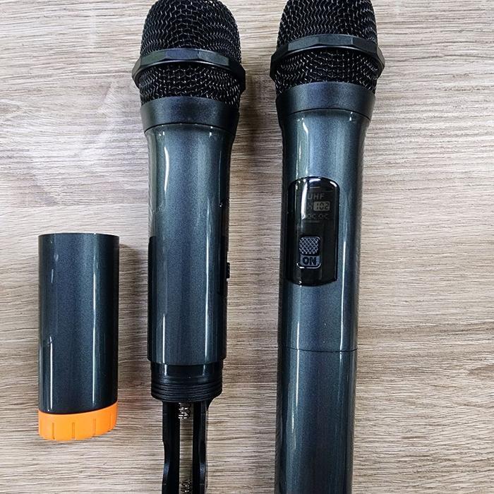 Speaker JBL PARTYBOX 1200 / PARTY BOX1200 -komplit mic 2 buah – Portable Party Speaker Up to 12 Hours of Play time Dual Mic & Guitar Inputs1200 – Portable Party Speaker Up to 12 Hours of Play time Dual Mic & Guitar Inputs