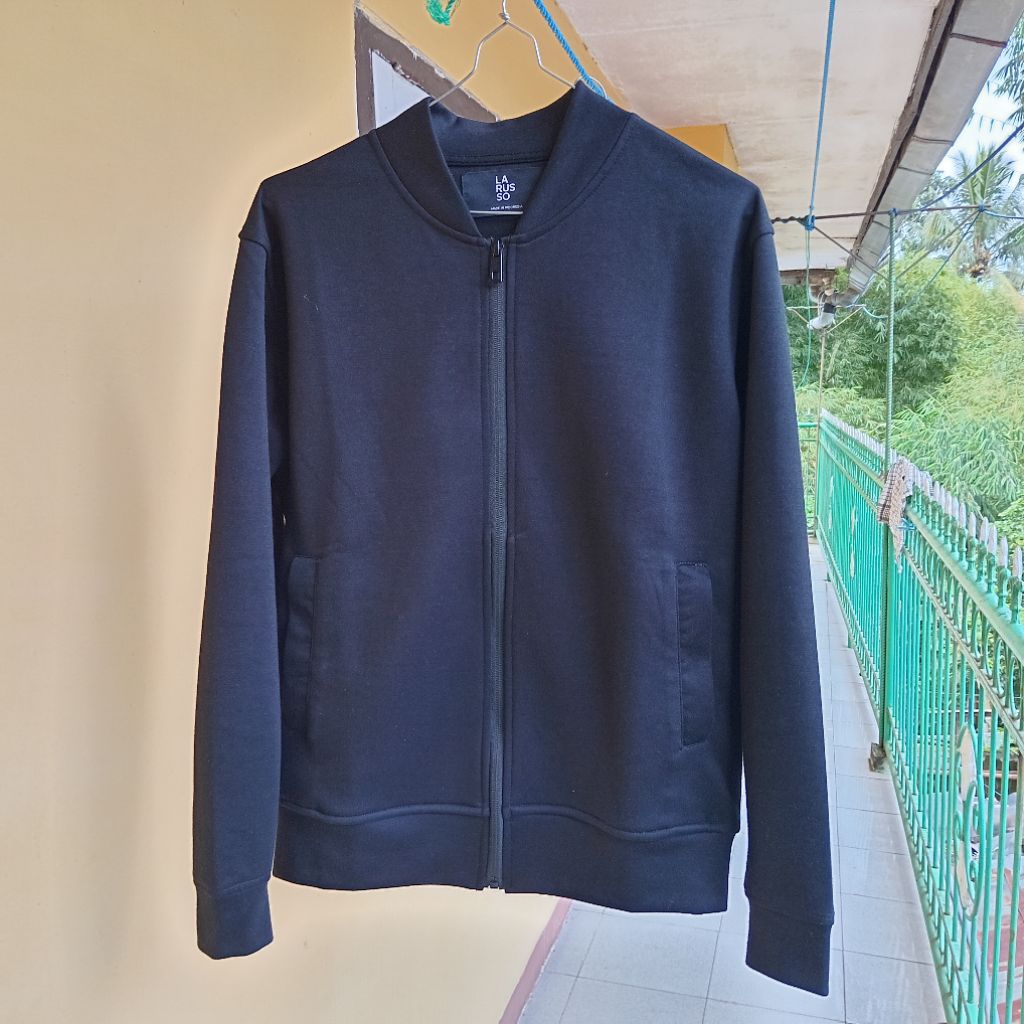 jaket bomber hitam larusso