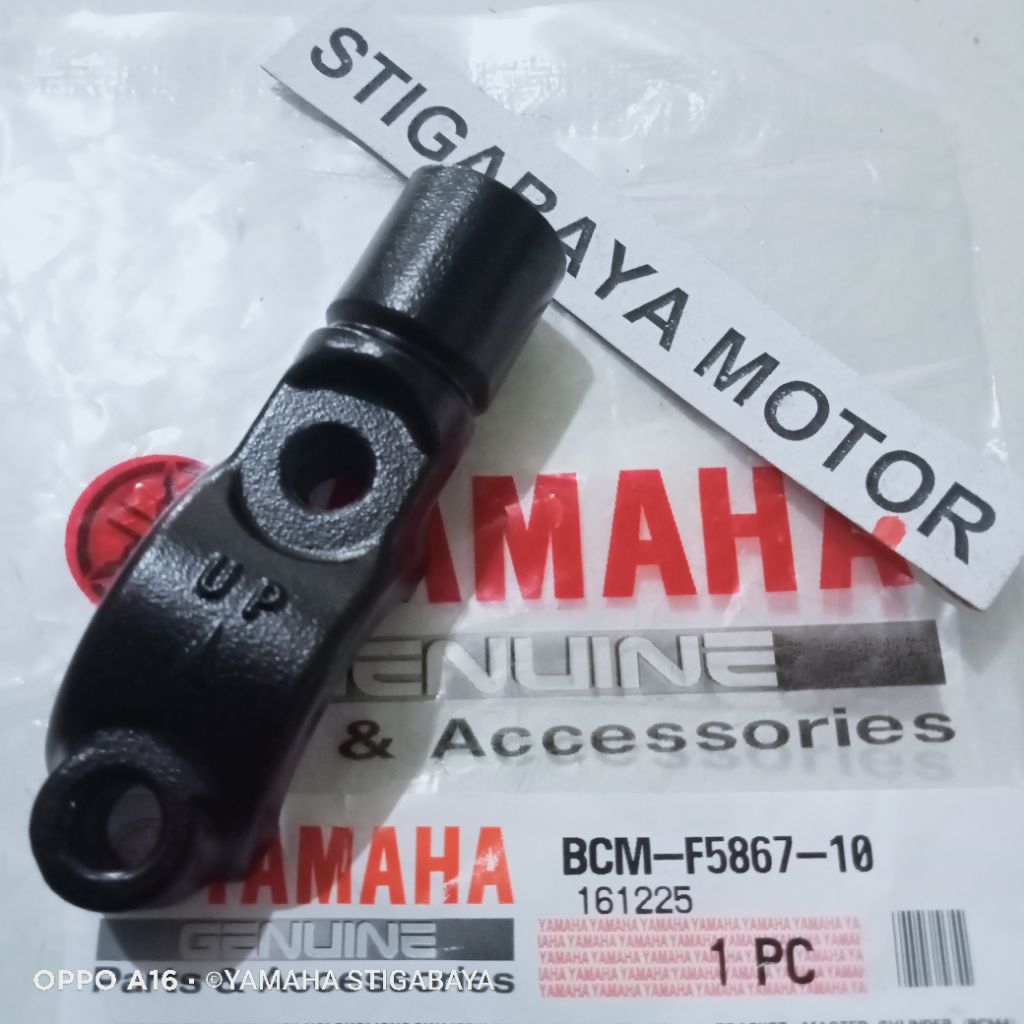 dudukan spion KANAN NMAX TURBO bracket spion kanan nmax Neo original