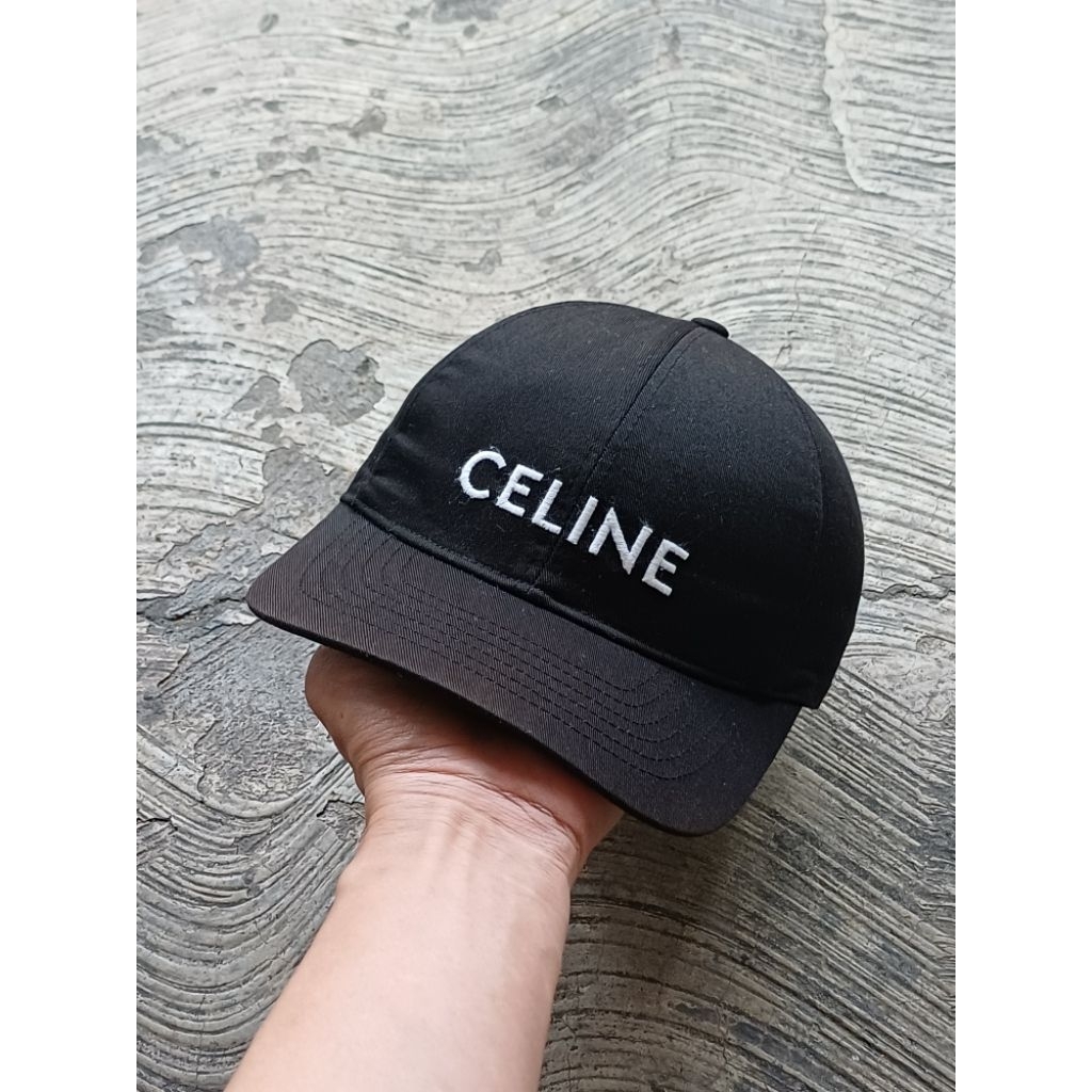 topi celine second