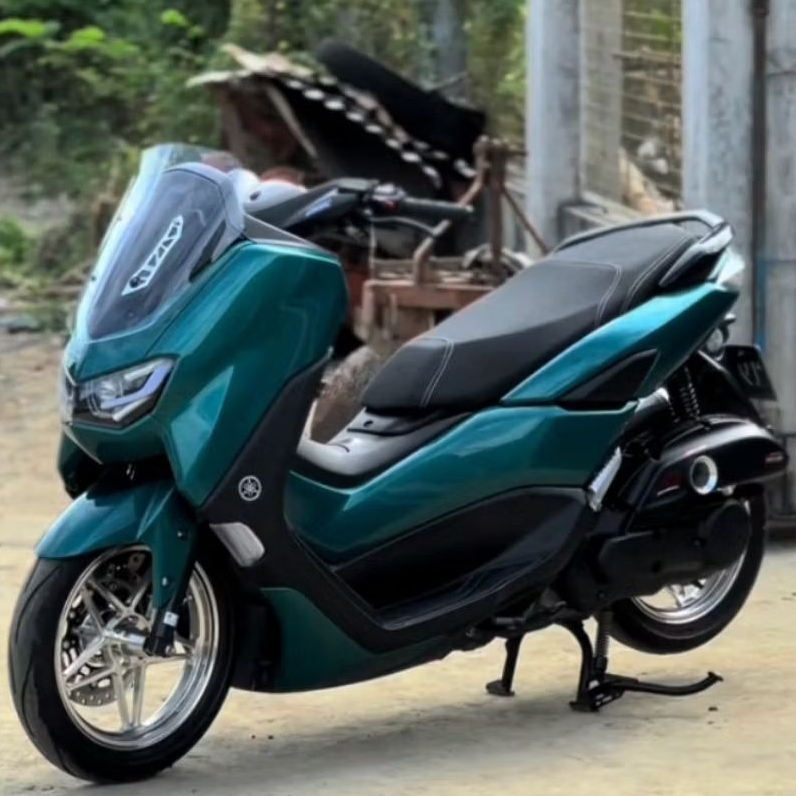 Cat PU warna EMERALD GREEN.