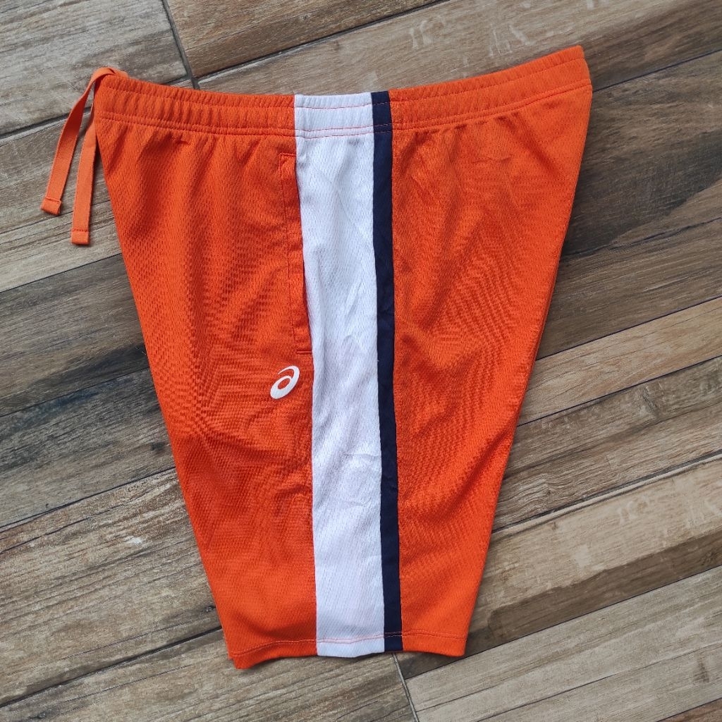 ASICS CELANA PENDEK OLAHRAGA PRELOVED