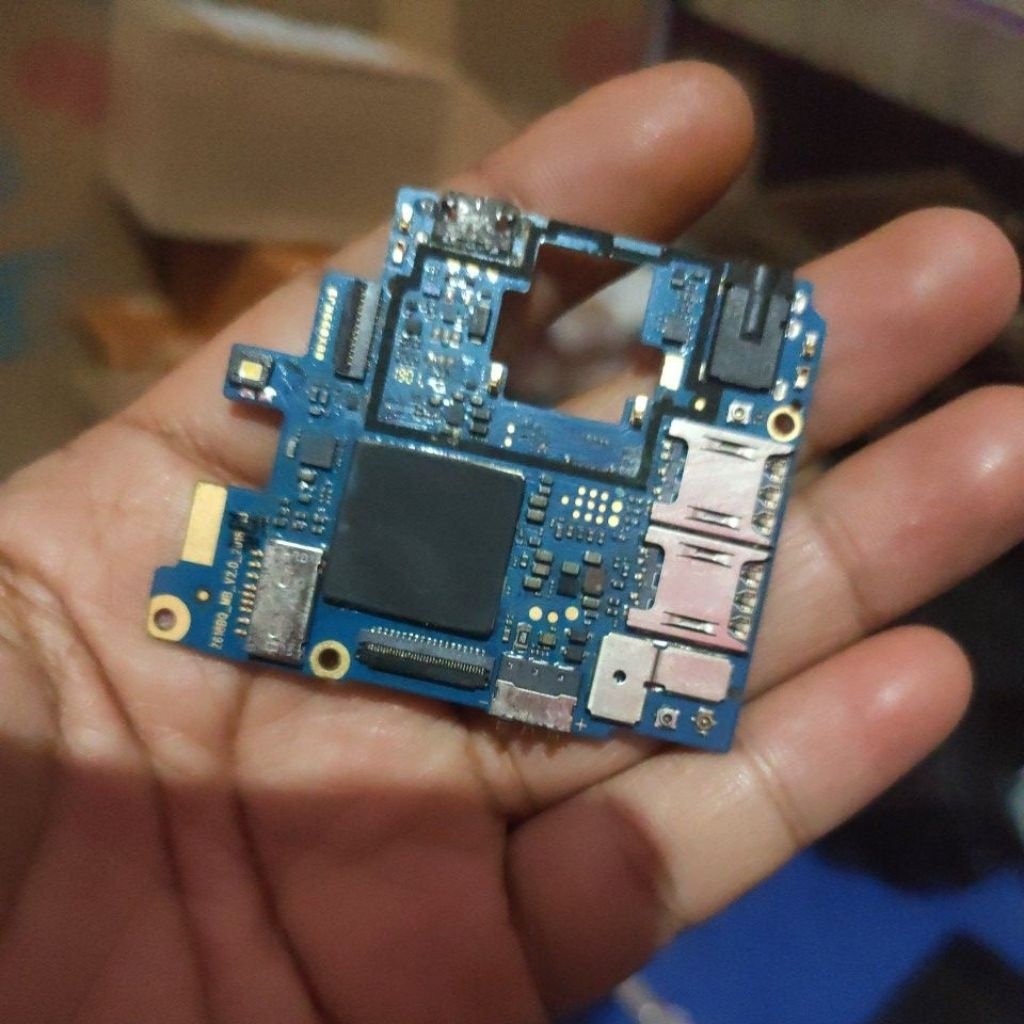 mesin advan i6c normal...maaf jual mesin aja yah lcd udah laku mesin normal tinggal pasang tanpa pol