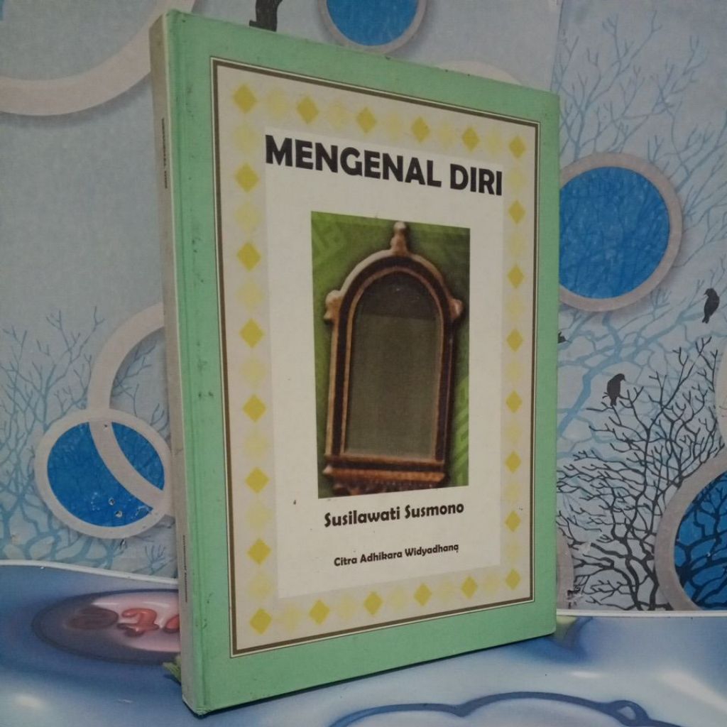 MENGENAL DIRI