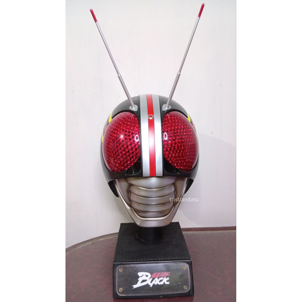 Helm Cosplay Kamen Rider Black
