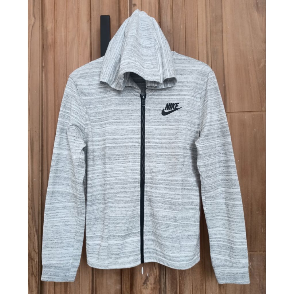 zip hoodie nike size s fit m
