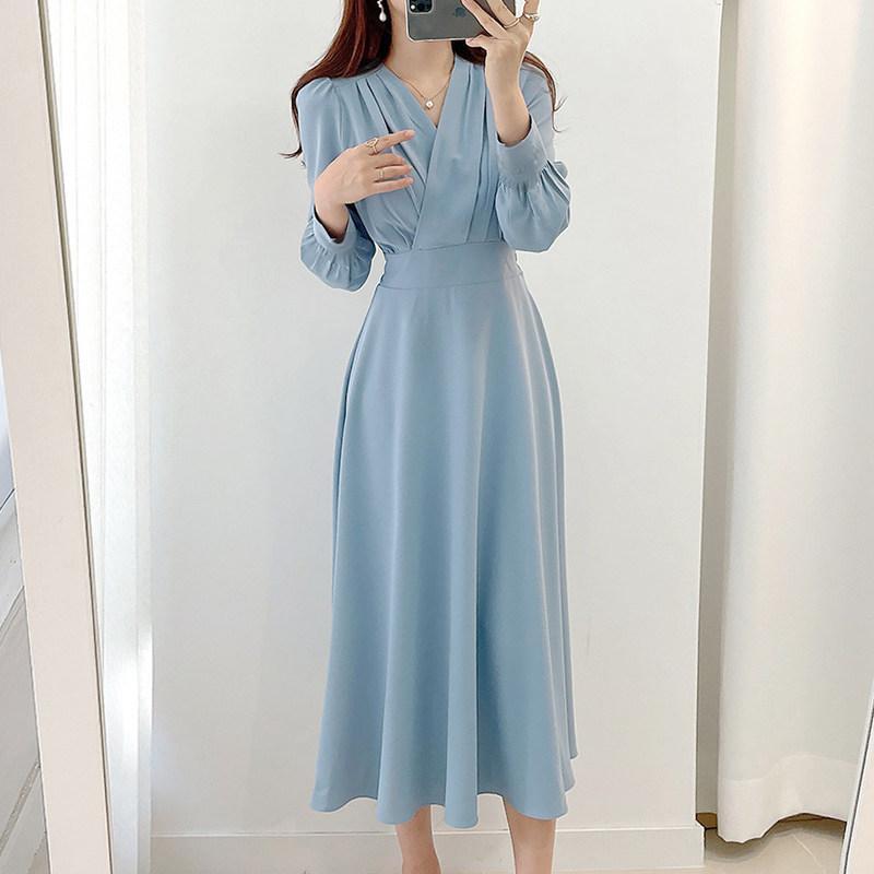 Meirong baju midi dress biru muda korean style wanita terbaru 2026 bodycon korean style v neck lebar