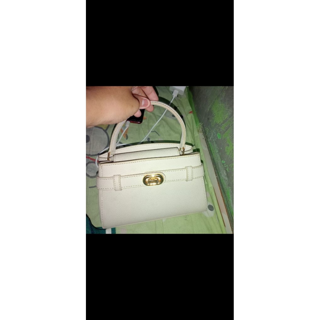 tas charles and keith ori pl