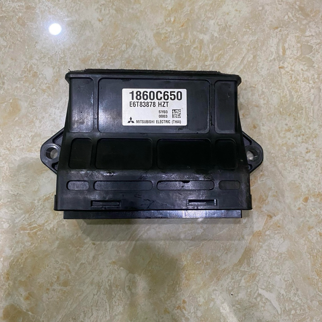 Ecu mitsubishi mirage original