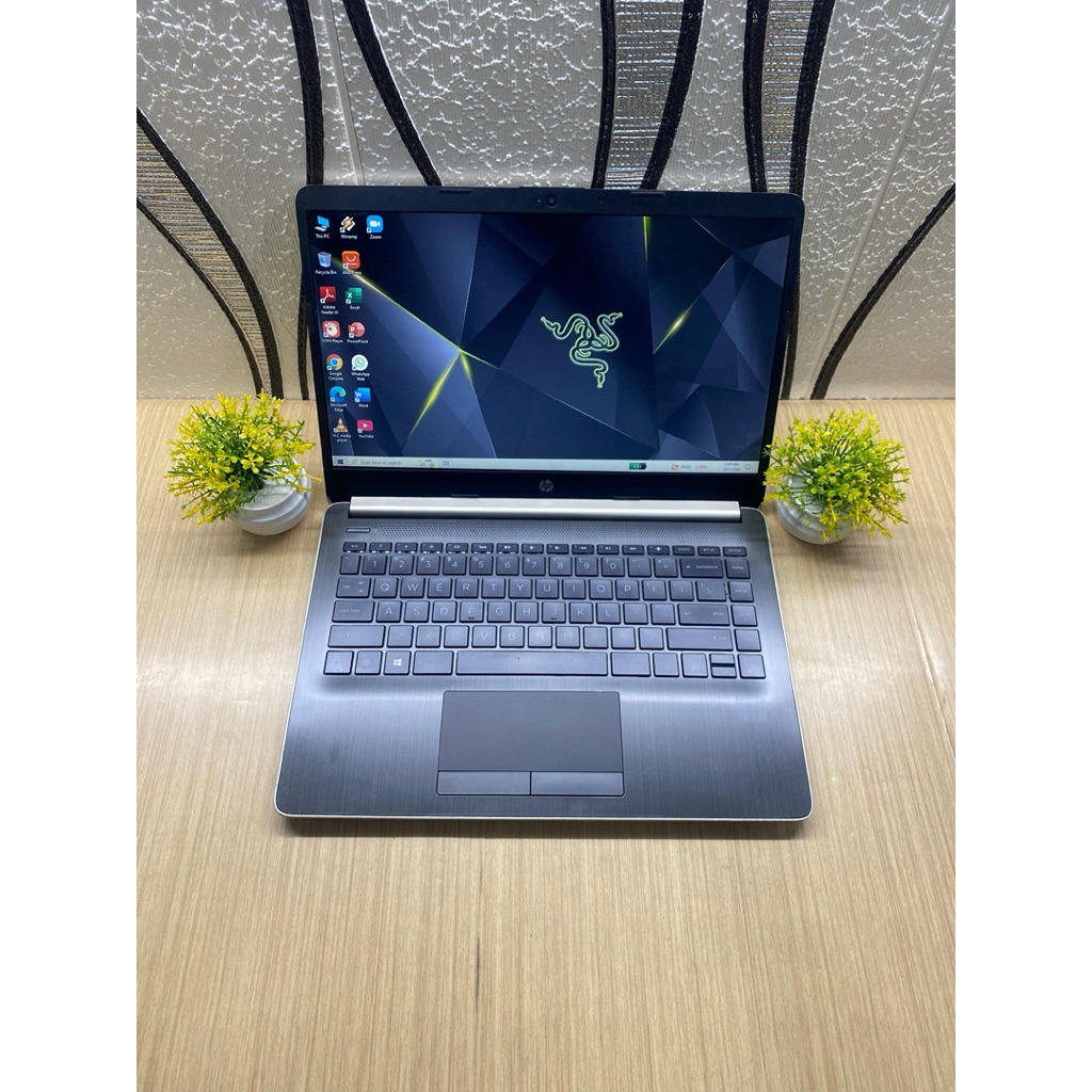 Laptop Lenovo HP Ram 8 Body slim & multitasking