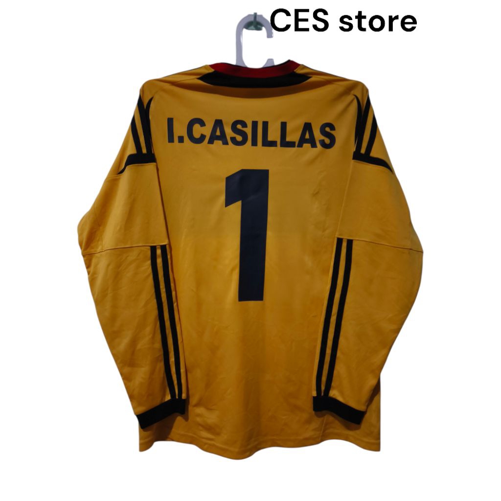 jersey baju bola retro spa nyol kiper casillas sport casual