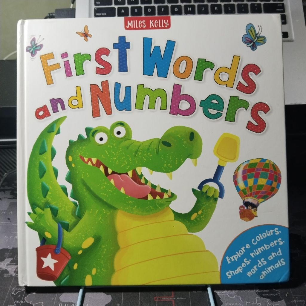 Buku anak Miles Kelly FIRST WORDS AND NUMBERS
