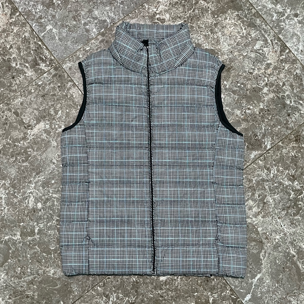 ROMPI BULU ANGSA ULTRALIGHT UNIQLO