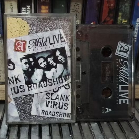 kaset pita SLANK / VIRUS ROADSHOW