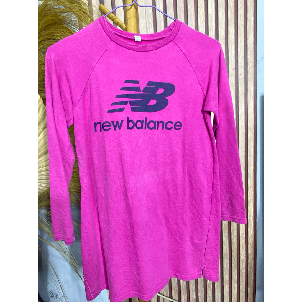 kaos panjang anak cewek new balance size 12-15 th preloved