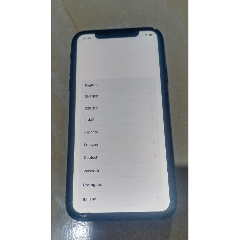 iPhone XR minus icloud mulus lcd kesing mulus masih ori semua cocok buat kanibalan