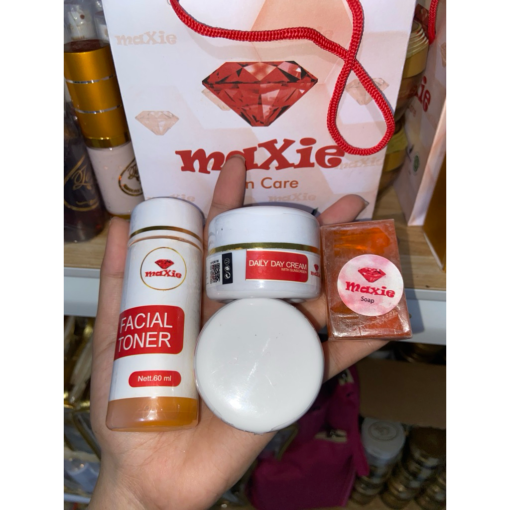 MAXIE GLOW BPOM kemasan lama