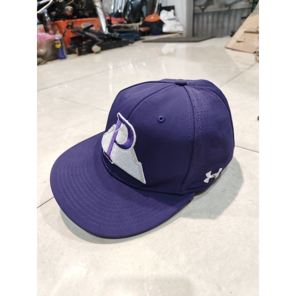 topi ua under armor original