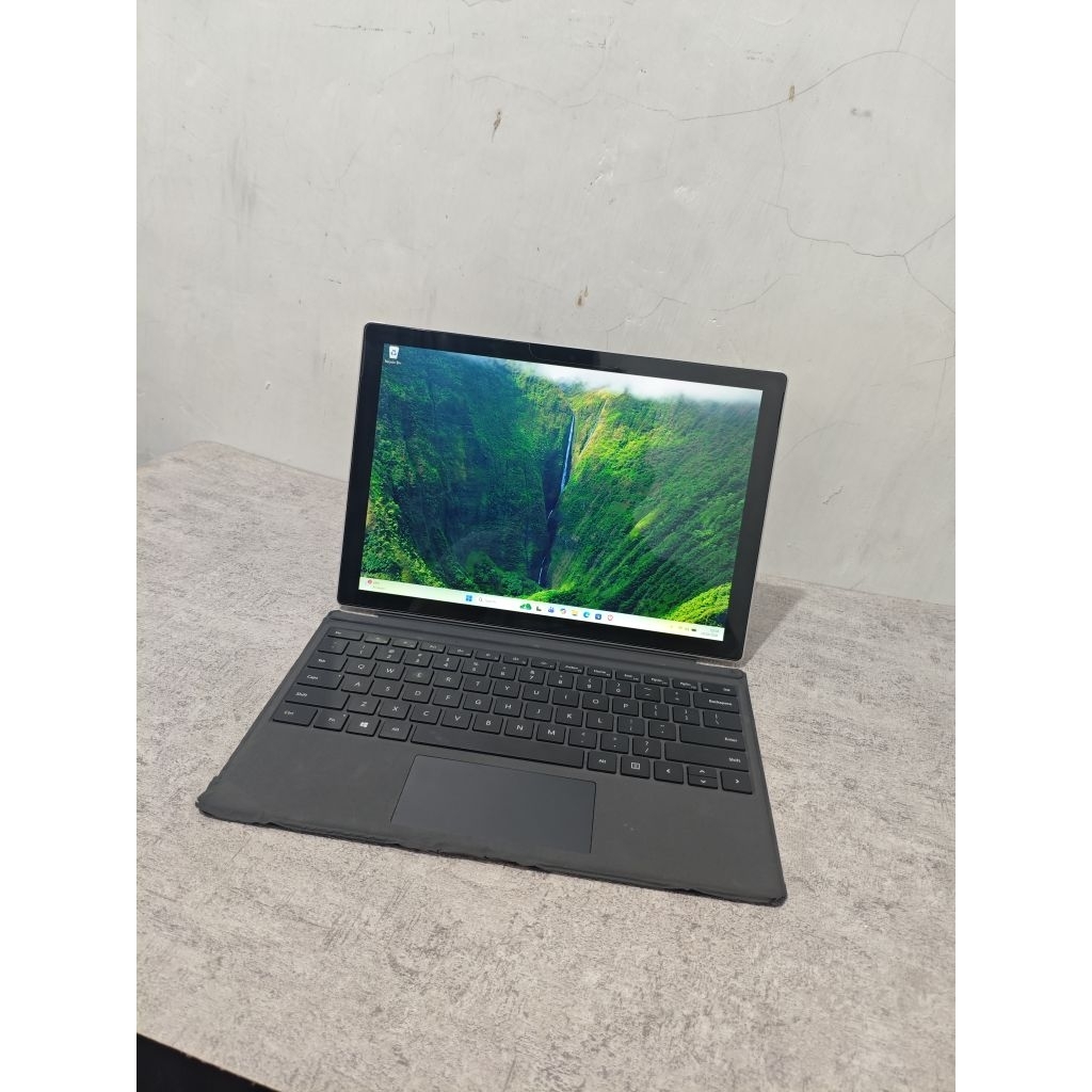 Microsoft Surface Pro 6 Core i7 8650u 16/512GB