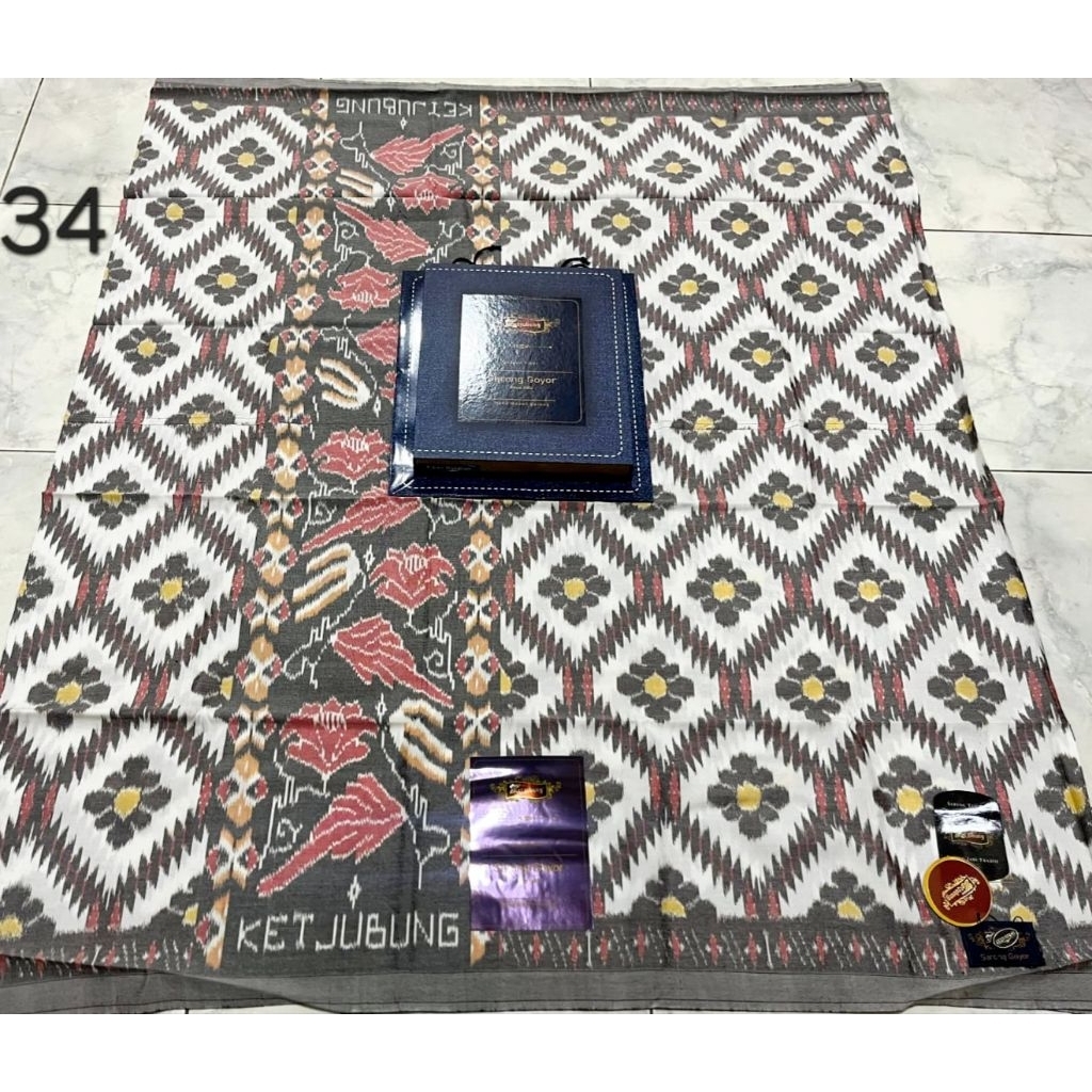 SARUNG KETJUBUNG GOYOR RED GOLD MOTIFBARU ORI